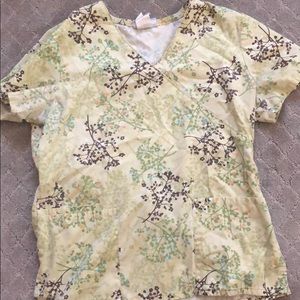 Green springtime scrub top